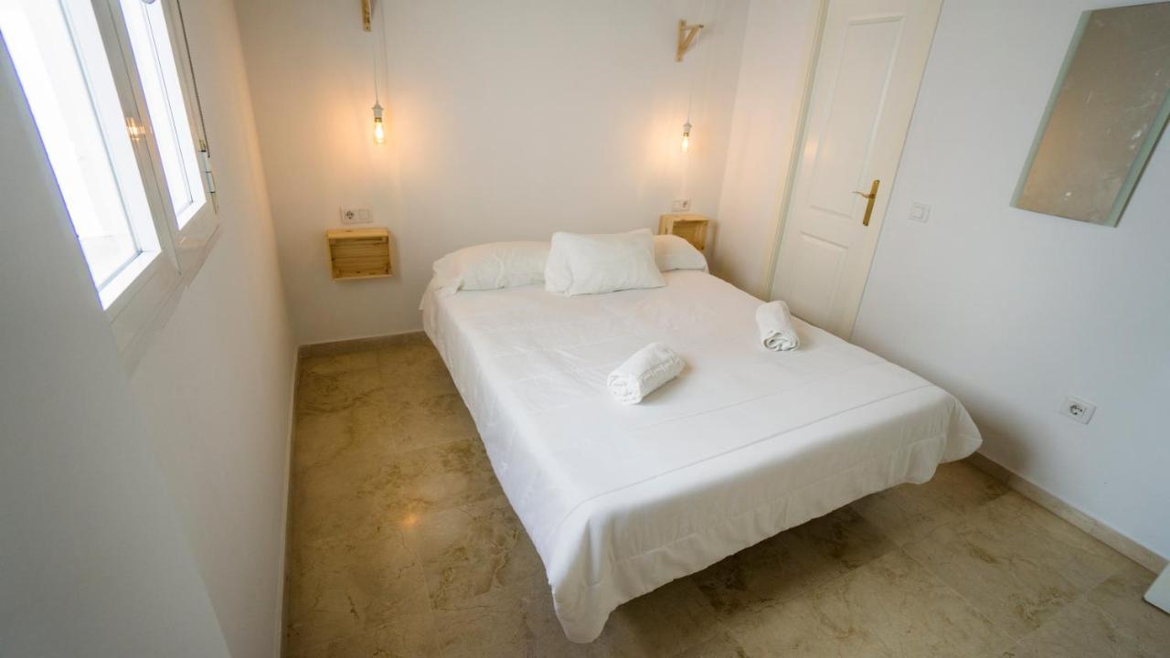 Rentalsevilla Feria Duplex Con Terraza Exteriör bild